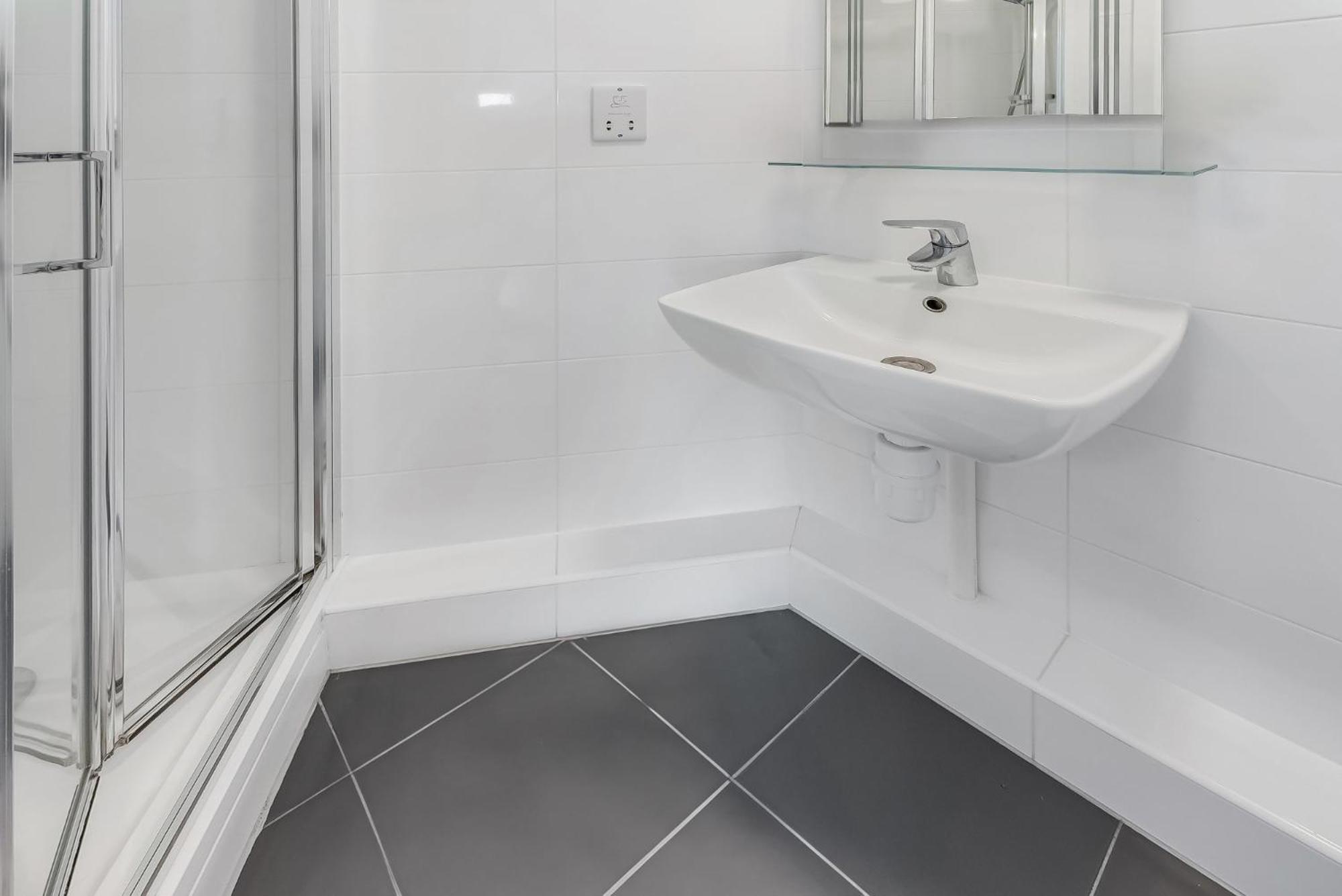 For Students Only Studios At Chapter White City In Лондон Экстерьер фото