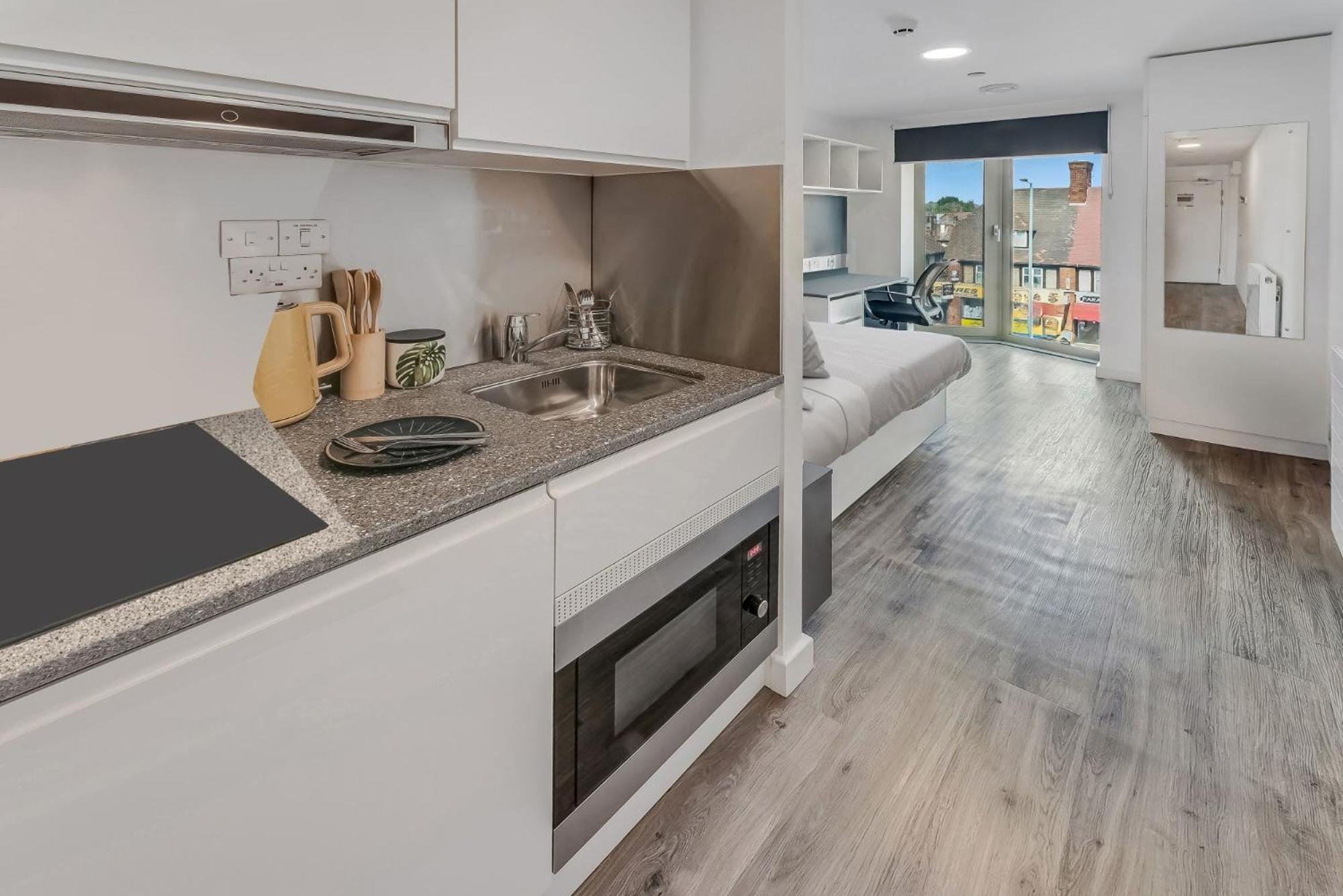 For Students Only Studios At Chapter White City In Лондон Экстерьер фото