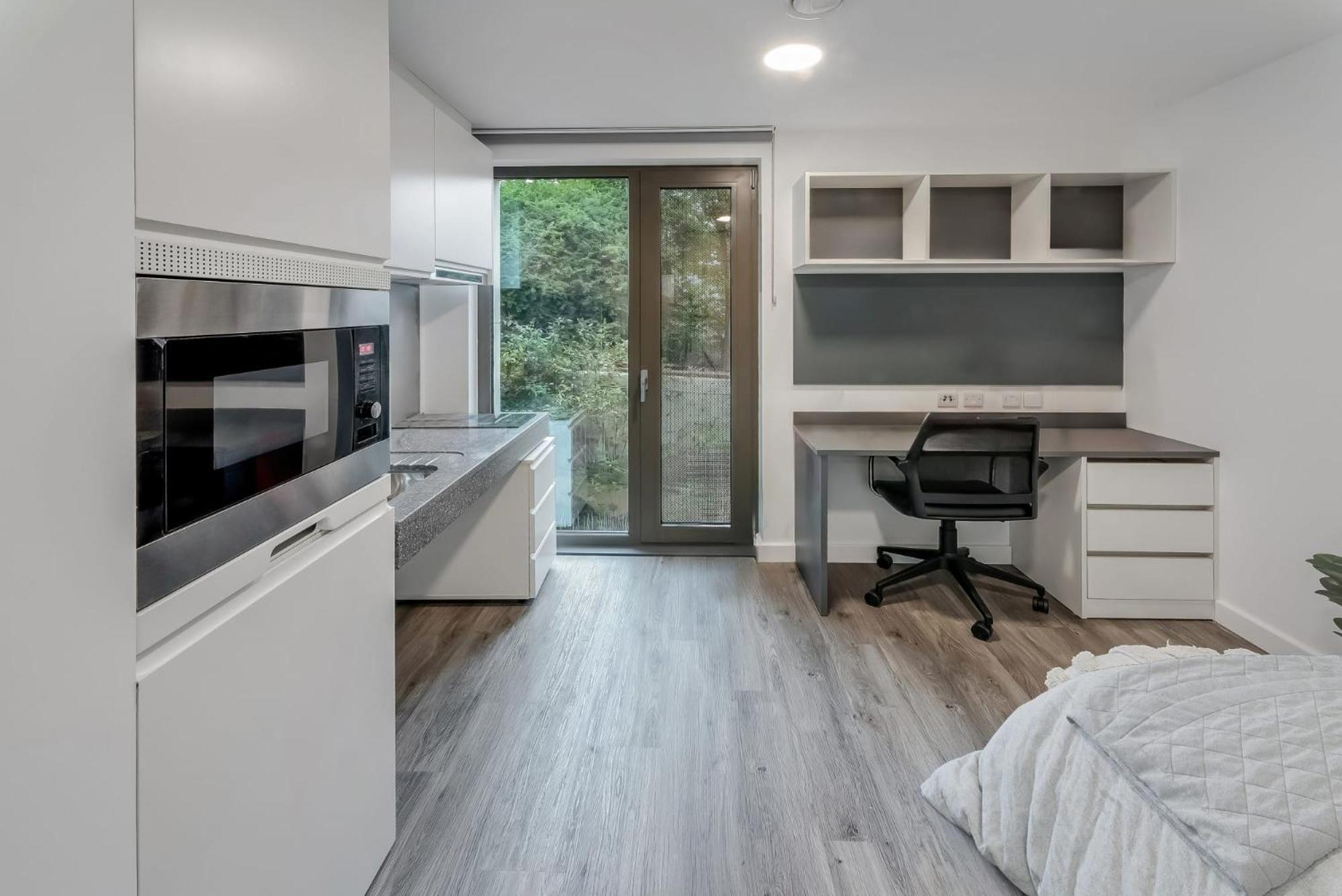 For Students Only Studios At Chapter White City In Лондон Экстерьер фото