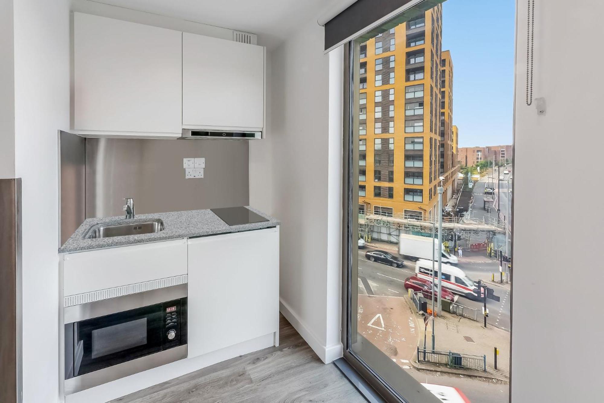 For Students Only Studios At Chapter White City In Лондон Экстерьер фото